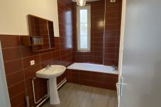Apartment in Saint-Flour - Superbe T4 en coeur de ville