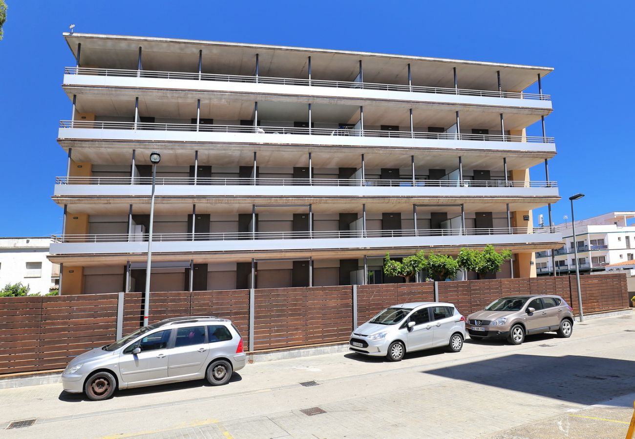 Apartment in Rosas / Roses - TORRE QUIMETA B3 SALATA