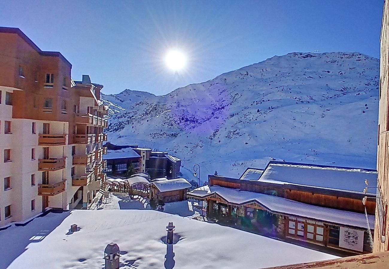 Apartment in Les Menuires - (1.404) Les Ménuires 3 Vallées pied de piste