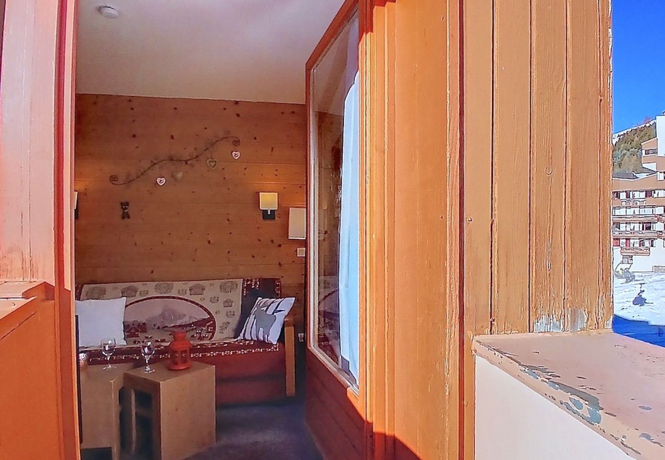 Apartment in Les Menuires - (1.404) Les Ménuires 3 Vallées pied de piste