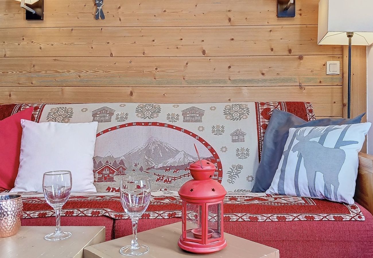 Apartment in Les Menuires - (1.404) Les Ménuires 3 Vallées pied de piste