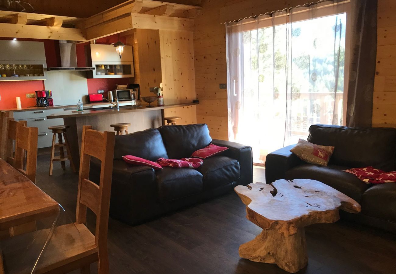 Apartment in Le Lioran - Chalet neuf, spa, sauna, terrasses Sud