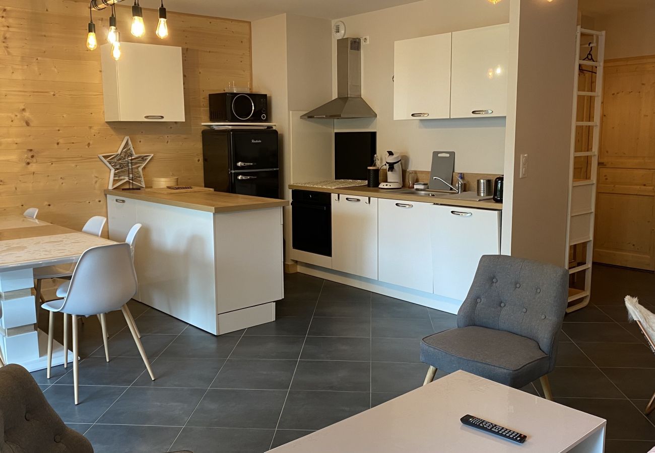 Apartment in Le Lioran - Chalet Les Estives R-2D