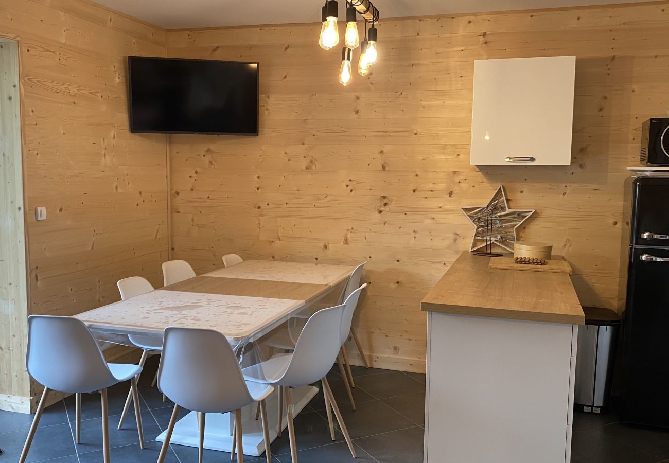 Apartment in Le Lioran - Chalet Les Estives R-2D