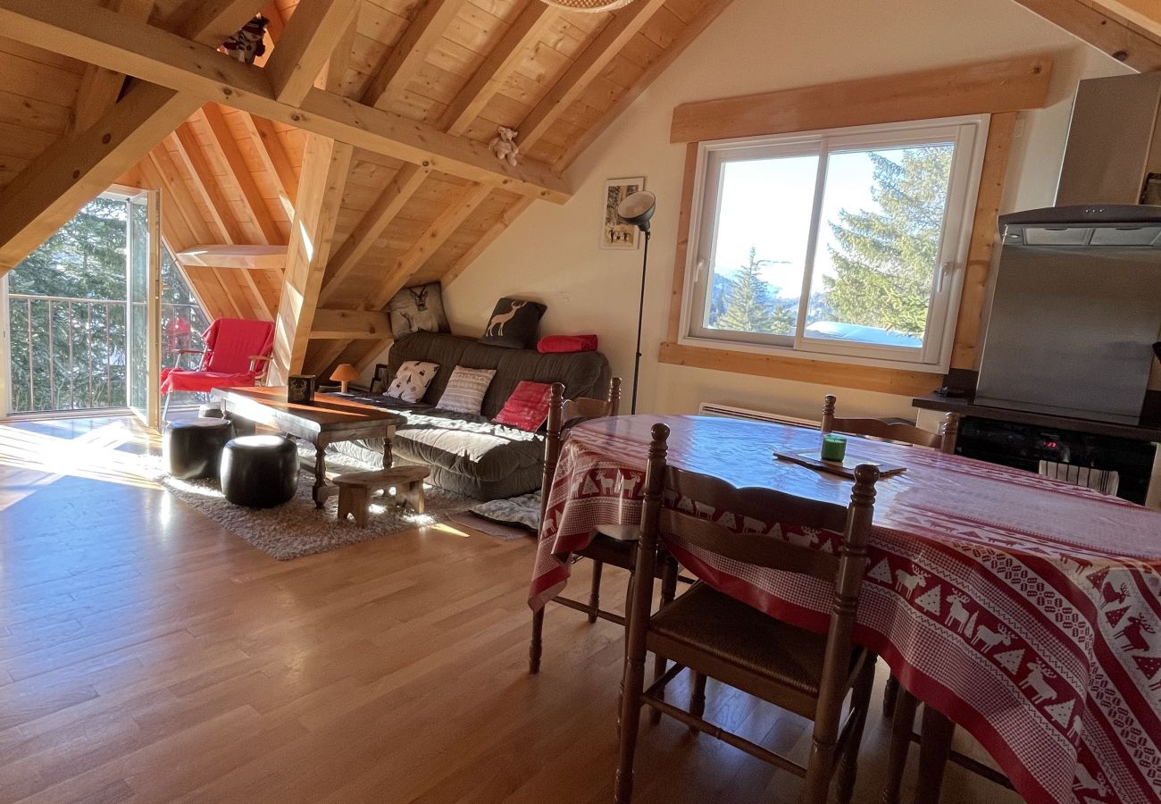 Apartment in Le Lioran - Appartement au Rocher du cerf à deux pas du centre