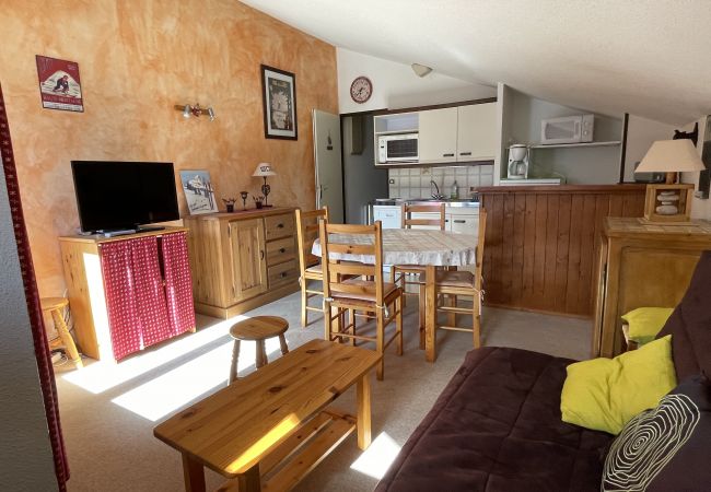 Apartment in Le Lioran - T2 avec une vue imprenable sur la station du Liora