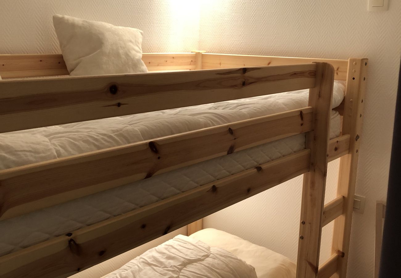 Apartment in Le Lioran - Appartement avec piscine - 6 personnes