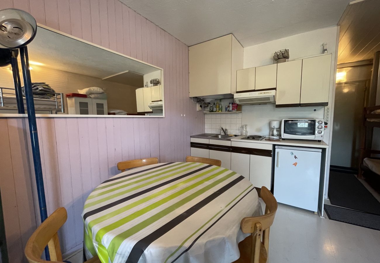Studio in Le Lioran - Studio résidence La Sumène