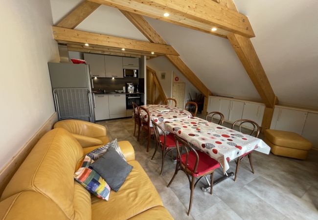 Villa in Le Lioran - Chalet T3 HERMINES RDC
