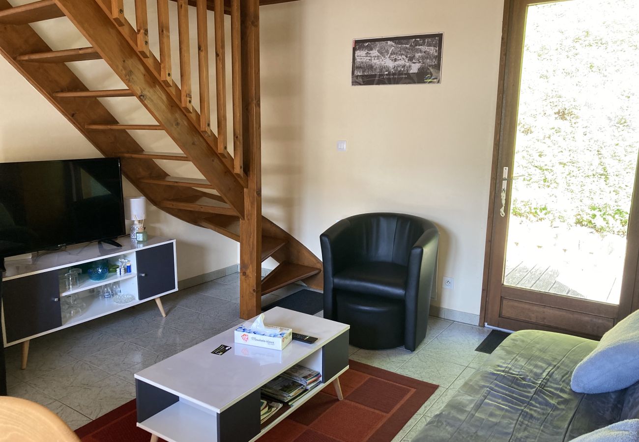 Chalet in Le Lioran - Chalet du mouflon au bec de l'aigle