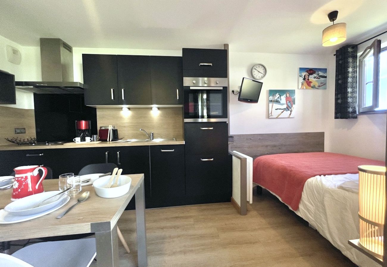 Studio in Les Menuires - (SK.2706) Grand studio skis aux pieds Les Menuires