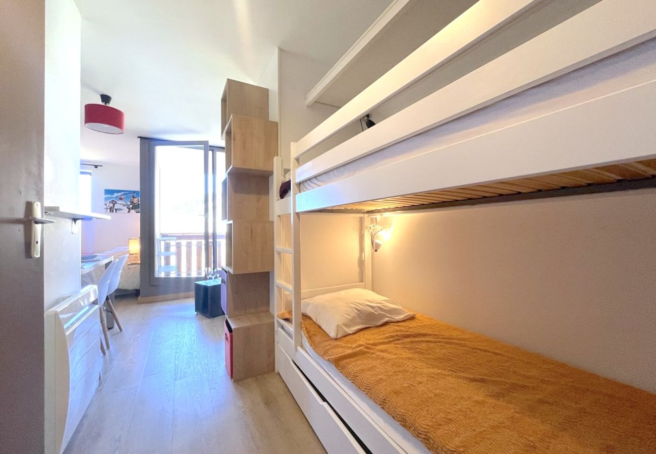 Studio in Les Menuires - (SK.2706) Grand studio skis aux pieds Les Menuires