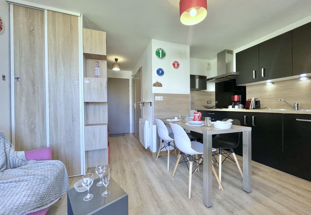 Studio in Les Menuires - (SK.2706) Grand studio skis aux pieds Les Menuires