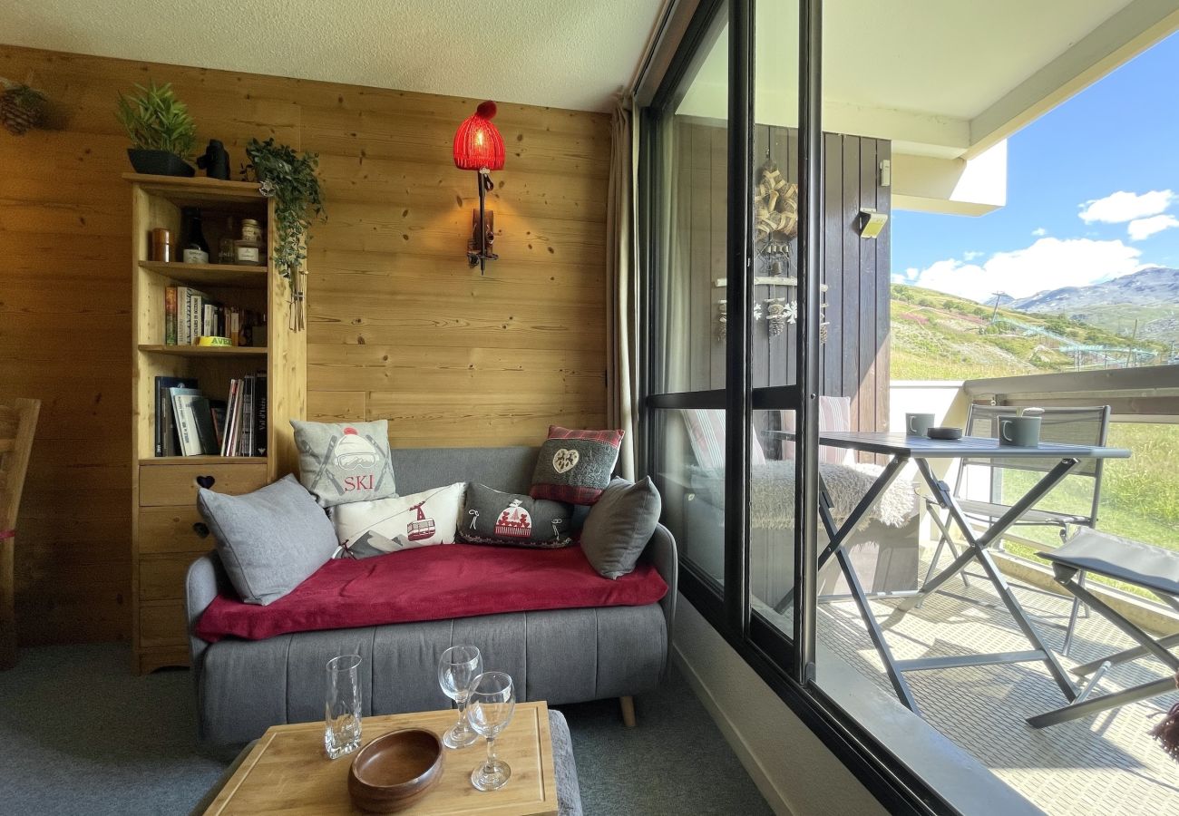 Apartment in Les Menuires - (19.127) T2 + coin nuit  style Chalet 3 Vallées
