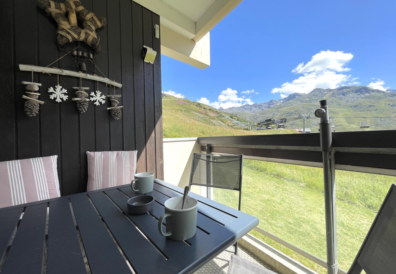 Apartment in Les Menuires - (19.127) T2 + coin nuit  style Chalet 3 Vallées