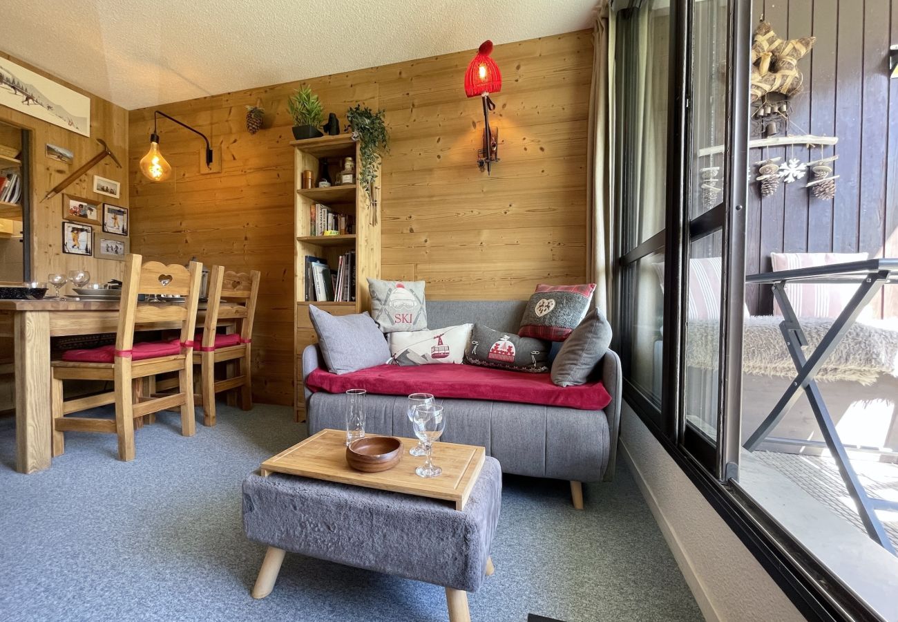 Apartment in Les Menuires - (19.127) T2 + coin nuit  style Chalet 3 Vallées