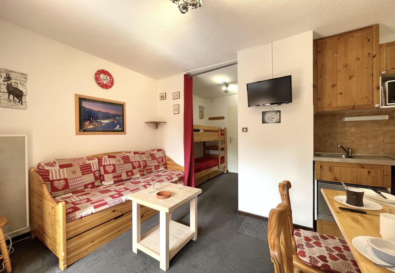 Apartment in Les Menuires - (SK.1111) T2 + CM Ski Soleil Menuires