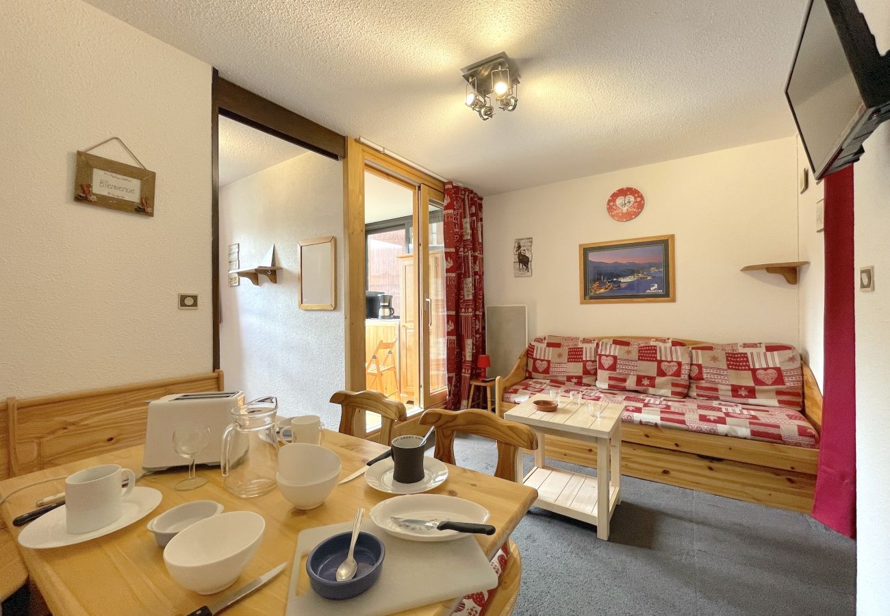 Apartment in Les Menuires - (SK.1111) T2 + CM Ski Soleil Menuires