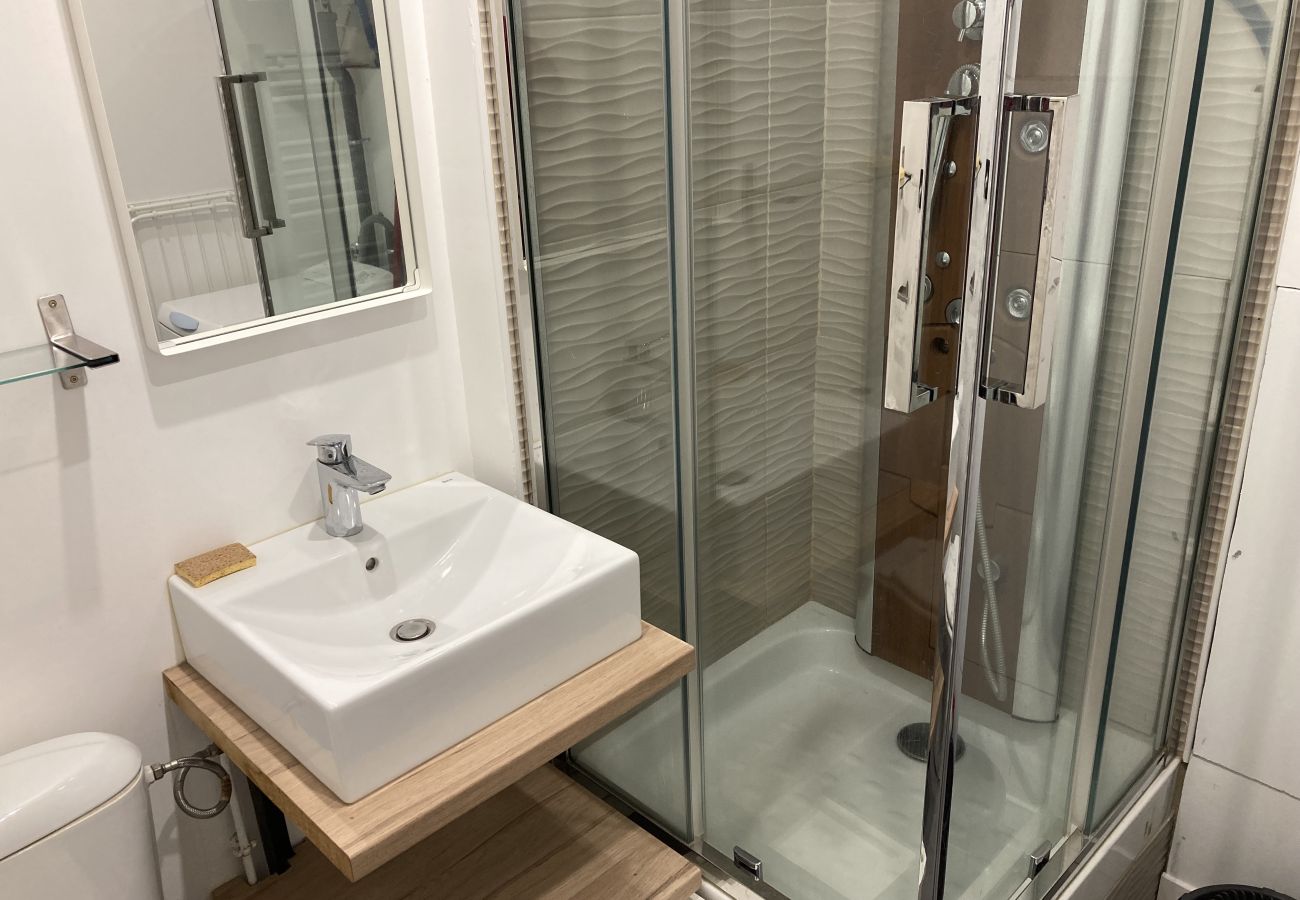 Studio in Le Lioran - Studio cosy dans la tour Sumene