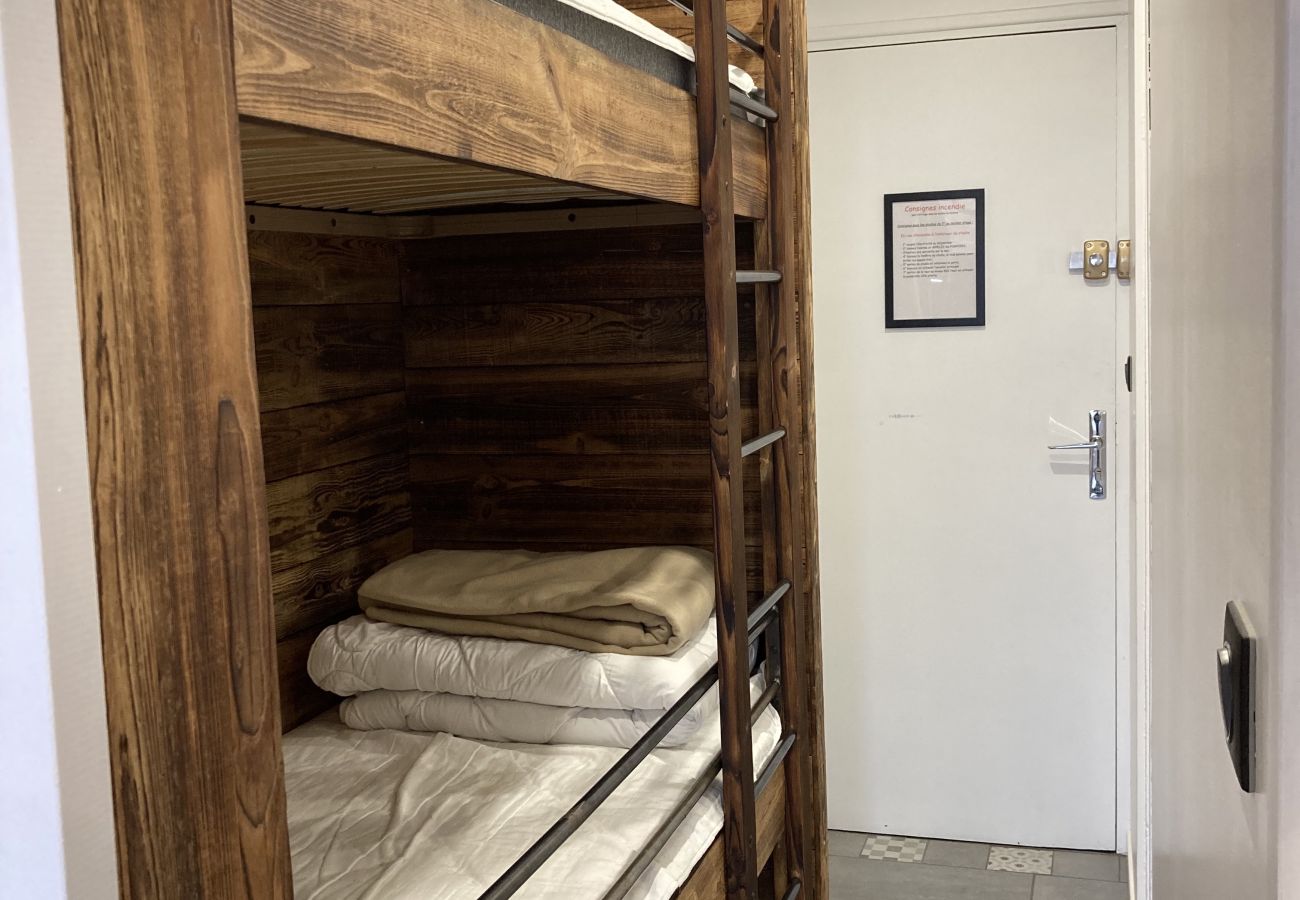 Studio in Le Lioran - Studio cosy dans la tour Sumene