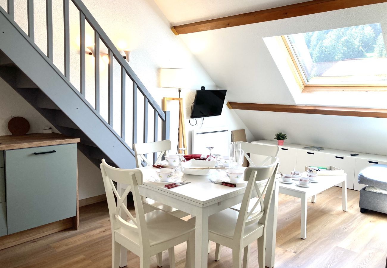 Apartment in Le Lioran - 2 chambres avec mezzanine à portes du sud