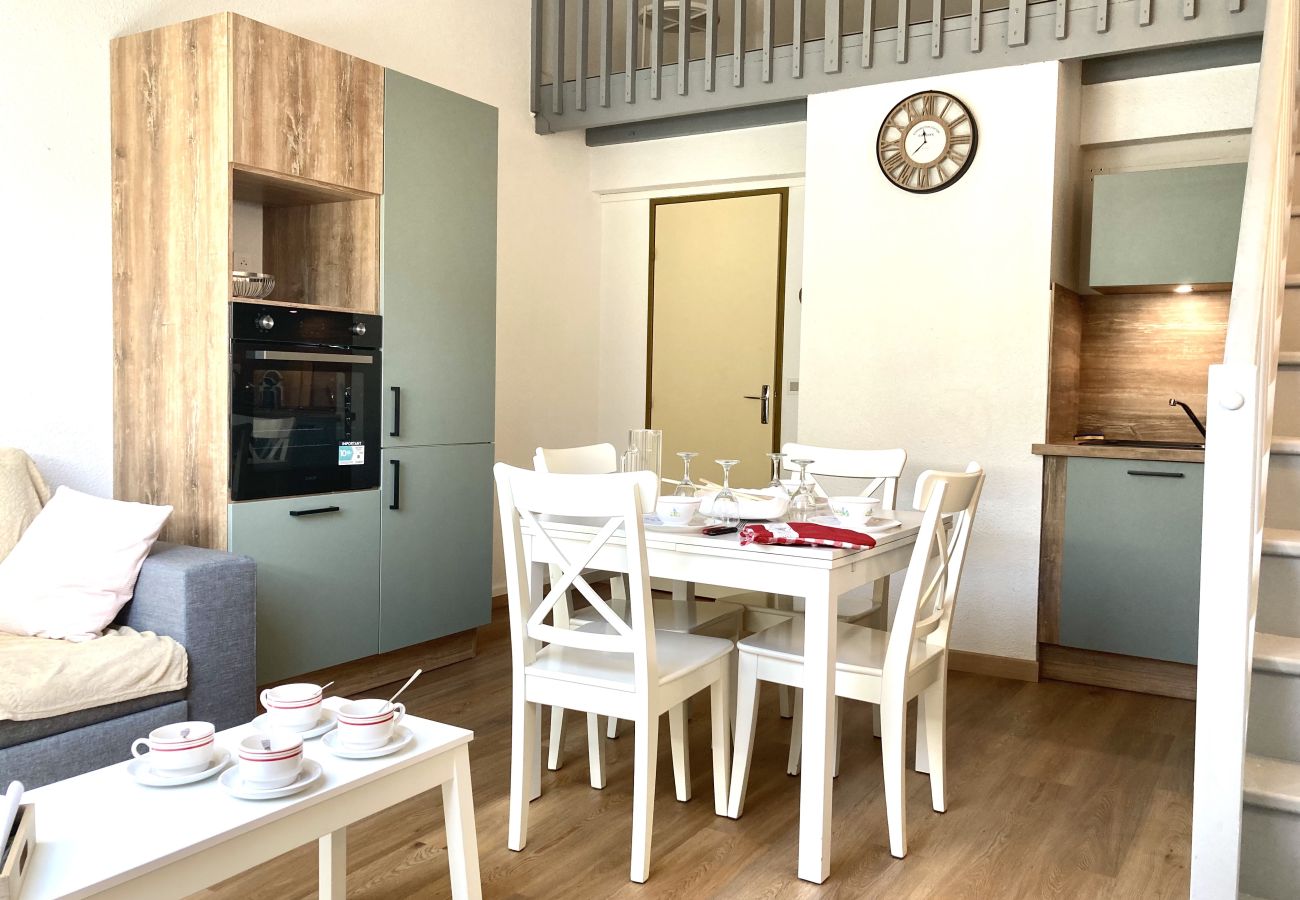 Apartment in Le Lioran - 2 chambres avec mezzanine à portes du sud
