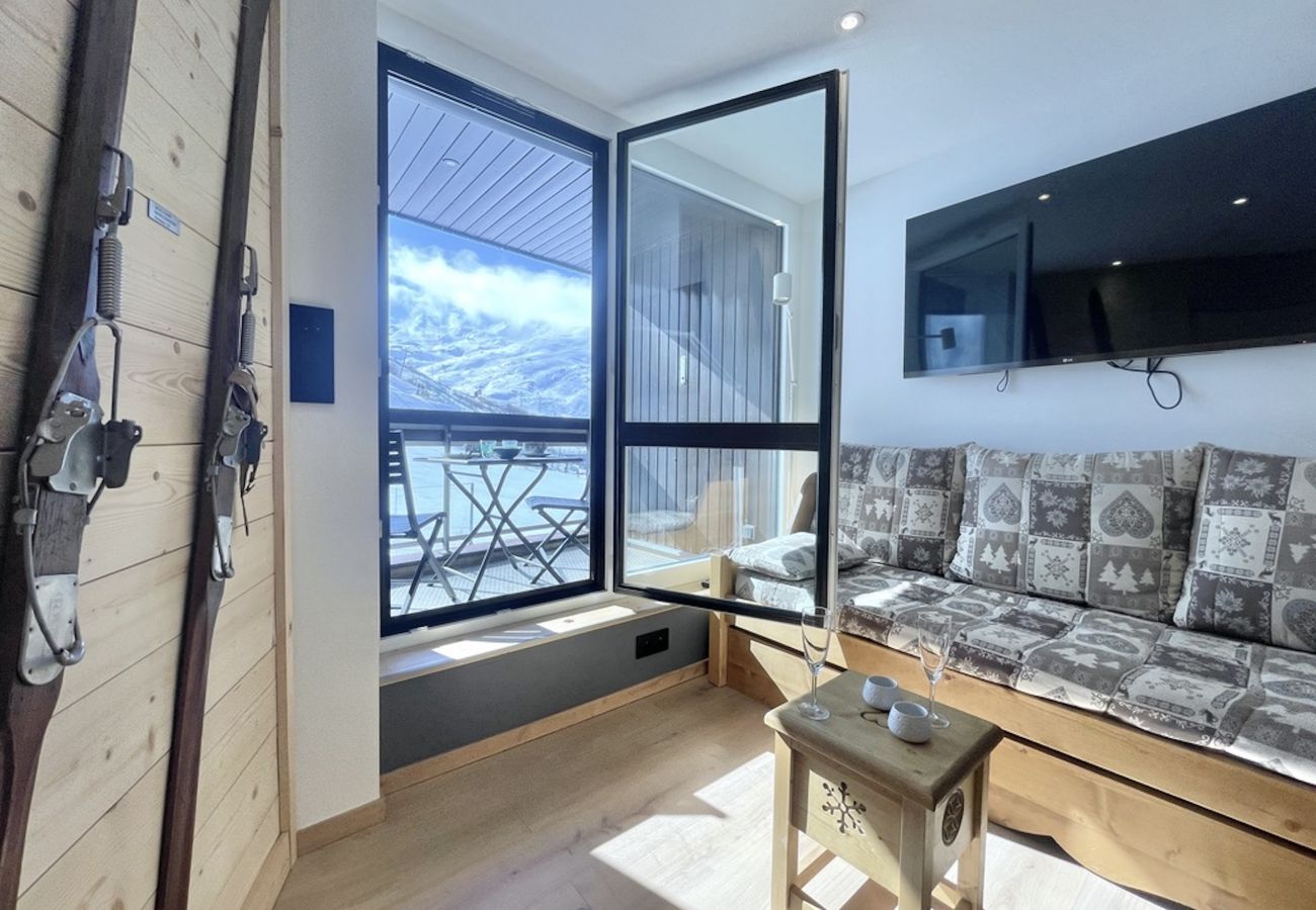 Apartment in Les Menuires - (SO.414) T2 skis aux pieds  3 Vallées parking WIFI