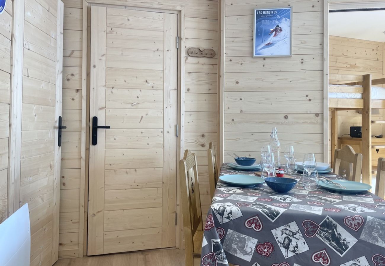 Apartment in Les Menuires - (SO.414) T2 skis aux pieds  3 Vallées parking WIFI