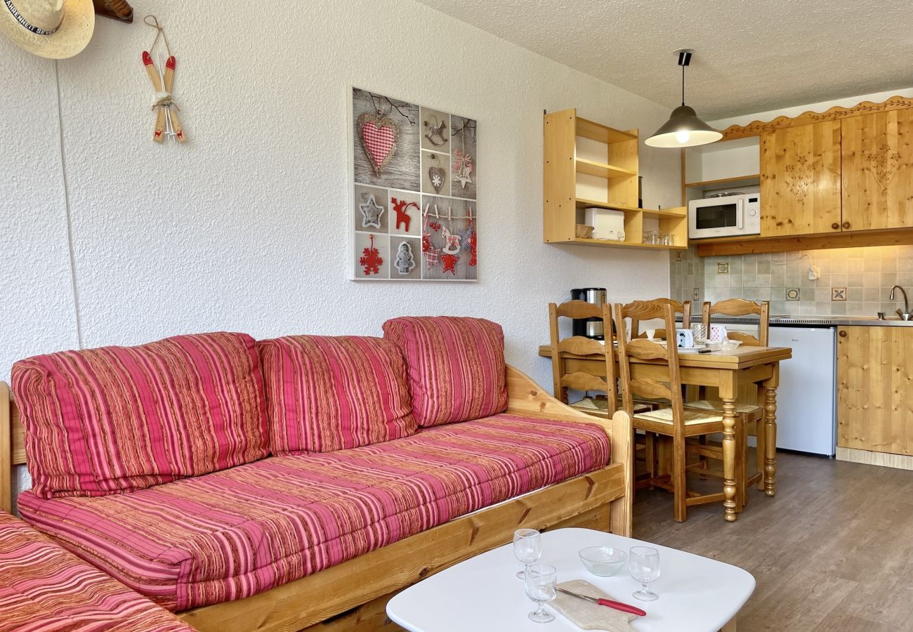 Apartment in Les Menuires - (BO.130) T2 familial, vue piste, Les Menuires