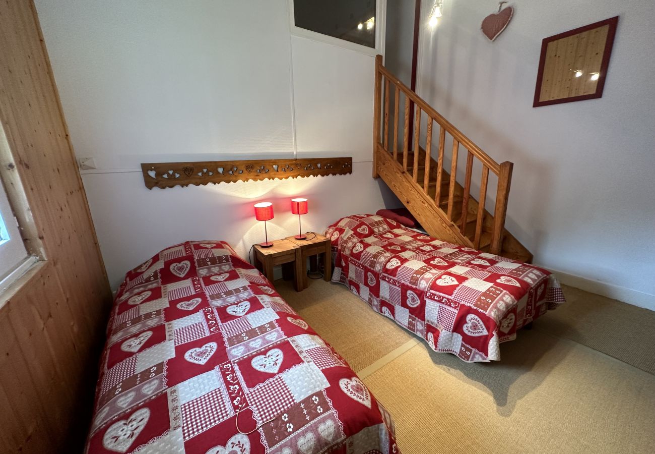 Apartment in Le Lioran - Appartement spacieux avec cheminée