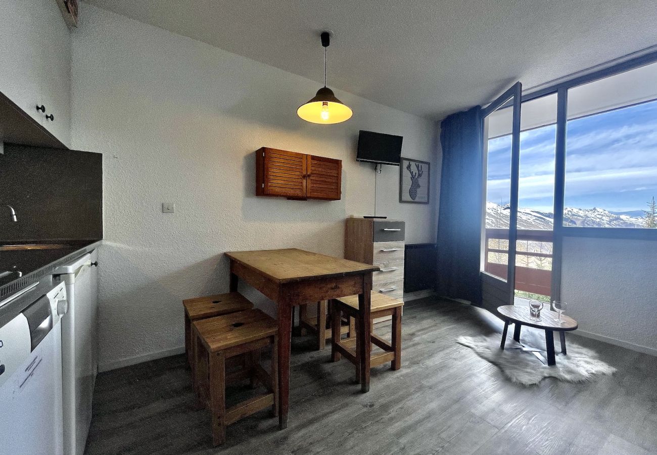 Studio in Les Menuires - Studio + coin montagne Les MENUIRES skis aux pieds