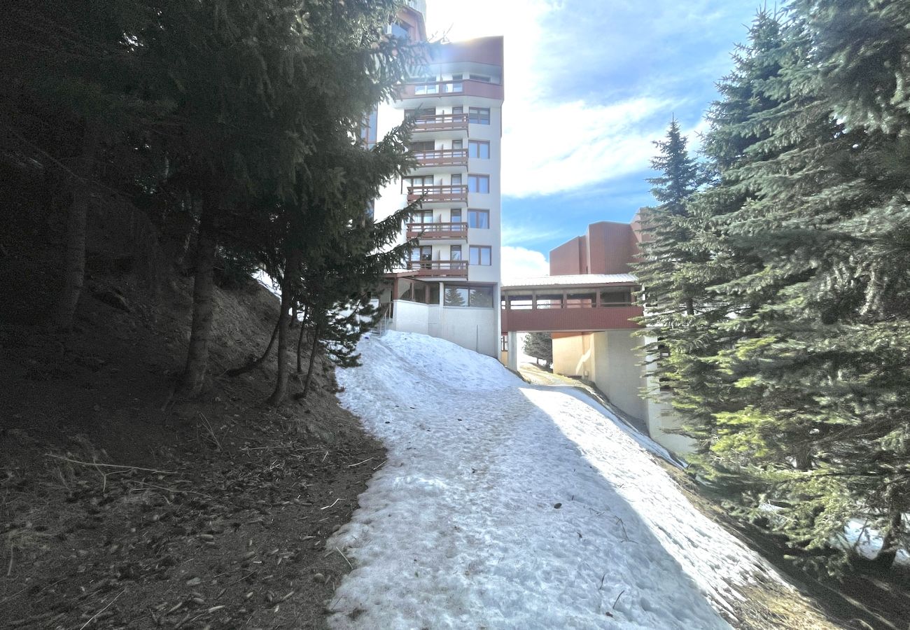 Studio in Les Menuires - Studio + coin montagne Les MENUIRES skis aux pieds