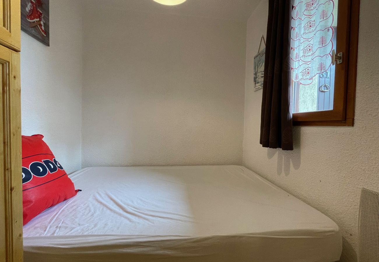Apartment in Le Lioran - T2 pieds de pistes en centre station