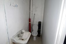 Local comercial en Saint-Flour - Local Professionnel en coeur de ville