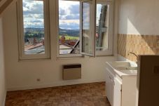 Apartamento en Saint-Flour - Superbe T3 en duplex ( en cours de réfection a neu
