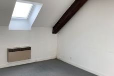 Apartamento en Saint-Flour - Superbe T3 en duplex ( en cours de réfection a neu