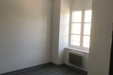 Apartamento en Saint-Flour - Superbe T3 au second étage