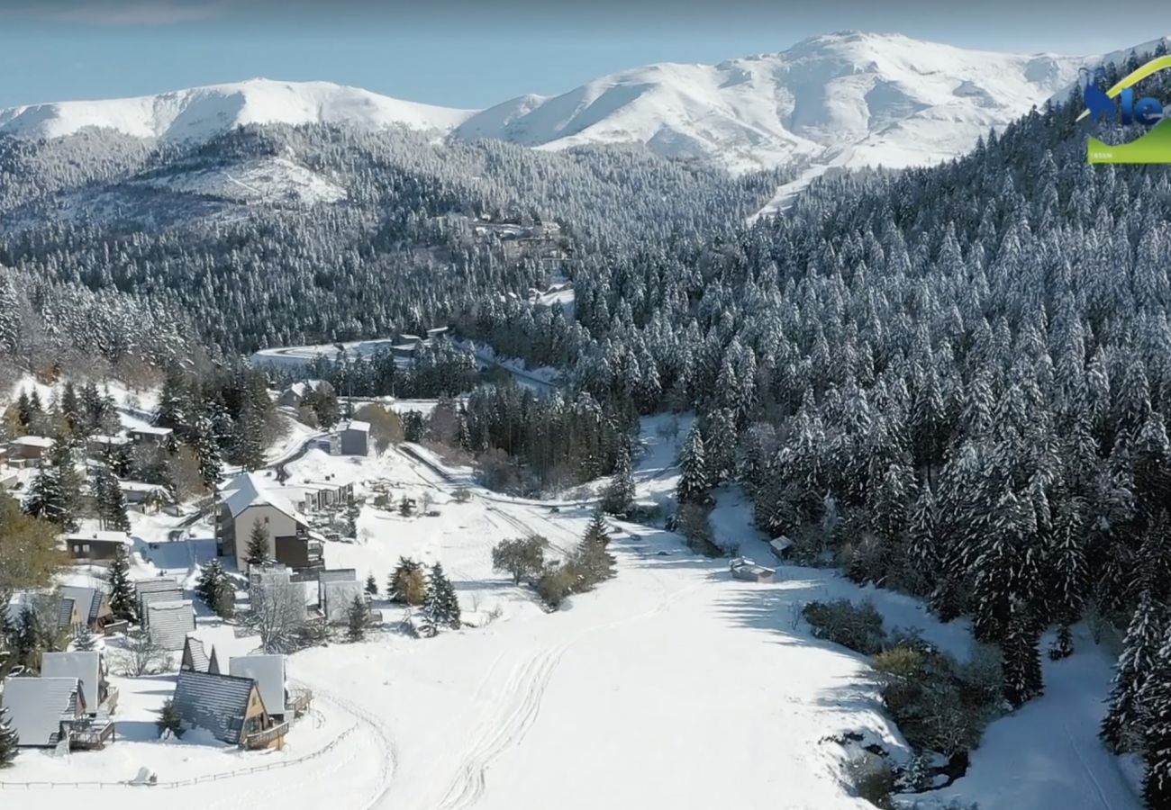 Apartamento en Le Lioran - ALTURA T4 neuf, terrasse sud face aux montagnes