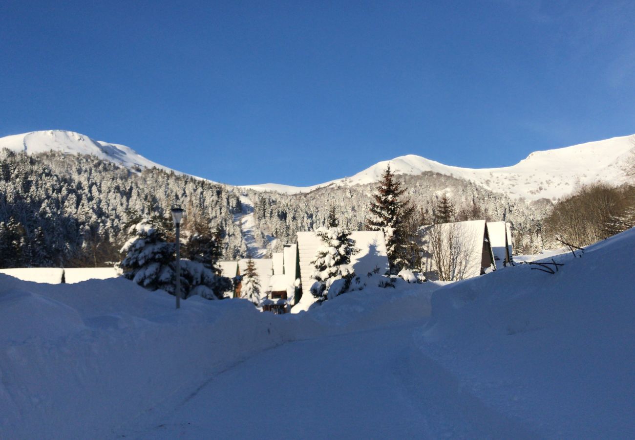 Apartamento en Le Lioran - ALTURA T4 neuf, terrasse sud face aux montagnes