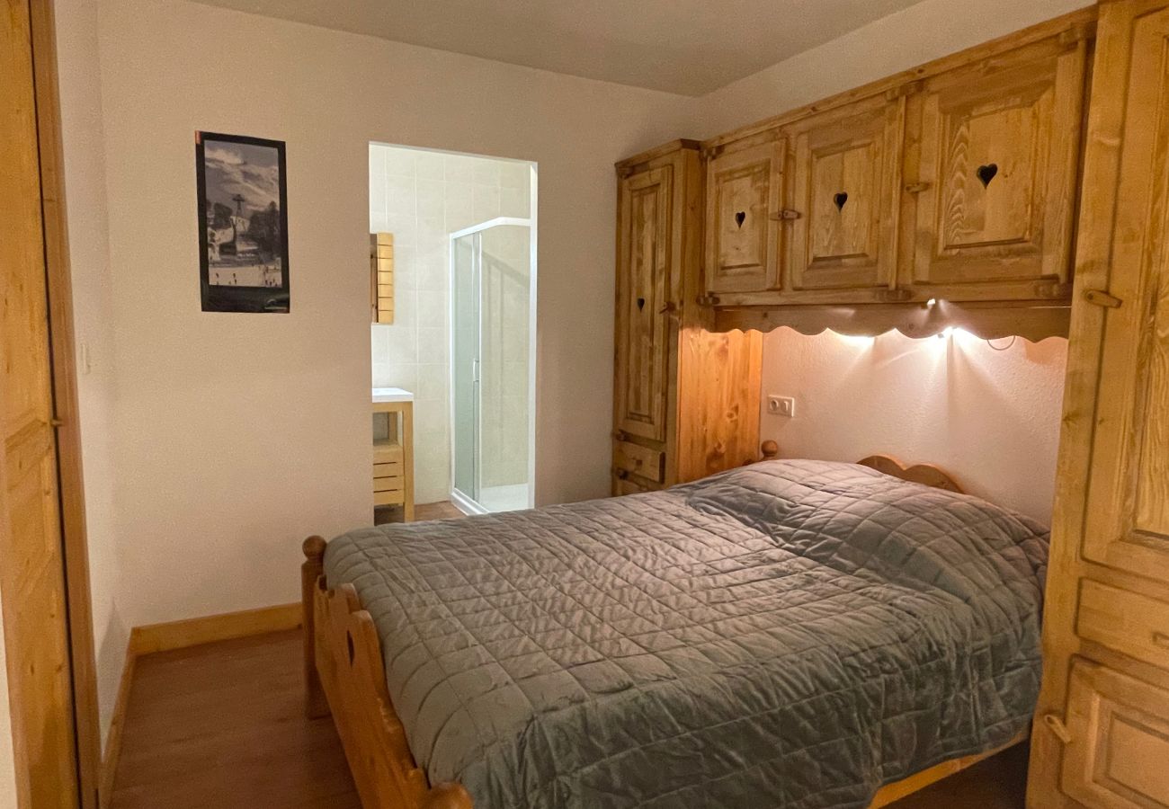 Apartamento en Le Lioran - Rocher du Cerf, skis aux pieds, 3 ch,2 sdb