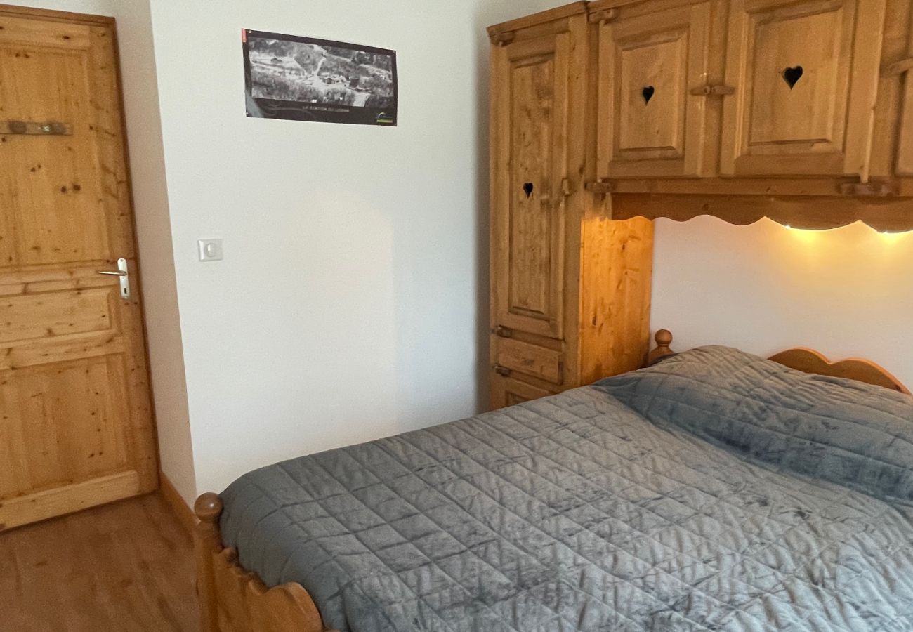 Apartamento en Le Lioran - Rocher du Cerf, skis aux pieds, 3 ch,2 sdb