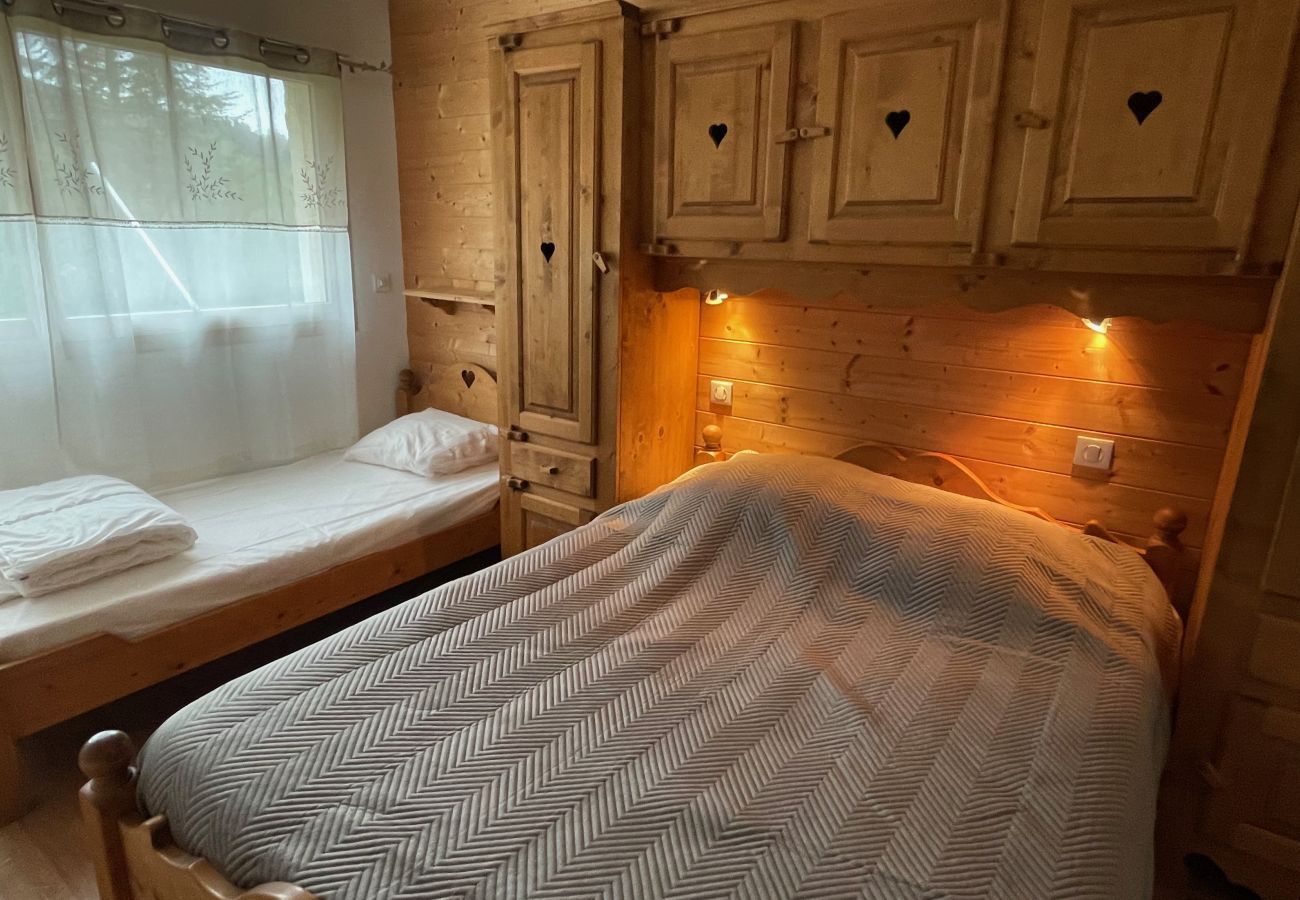Apartamento en Le Lioran - Rocher du Cerf, skis aux pieds, 3 ch,2 sdb
