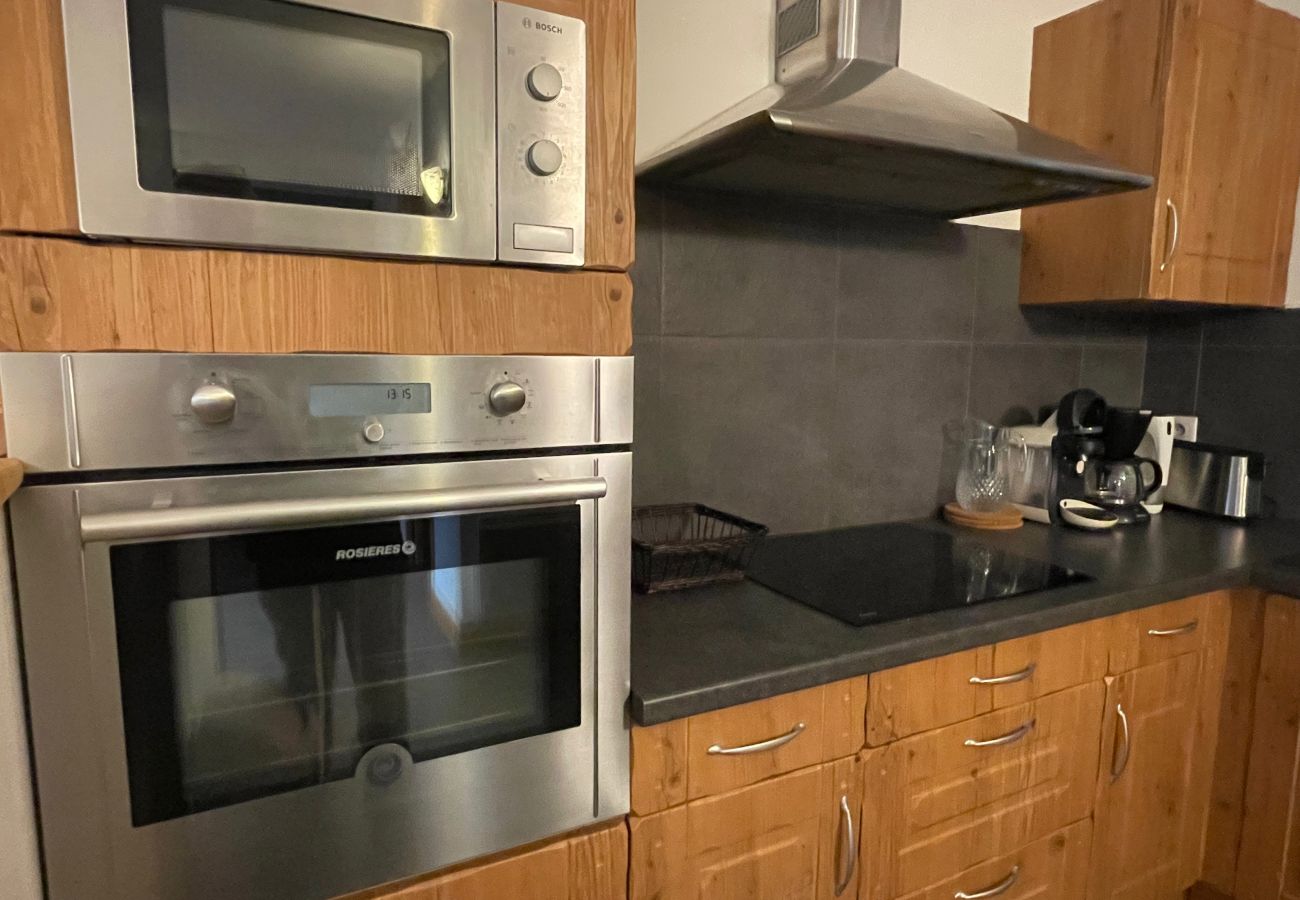 Apartamento en Le Lioran - Rocher du Cerf, skis aux pieds, 3 ch,2 sdb