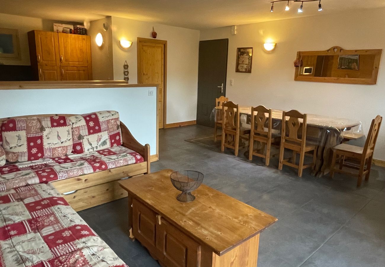 Apartamento en Le Lioran - Rocher du Cerf, skis aux pieds, 3 ch,2 sdb