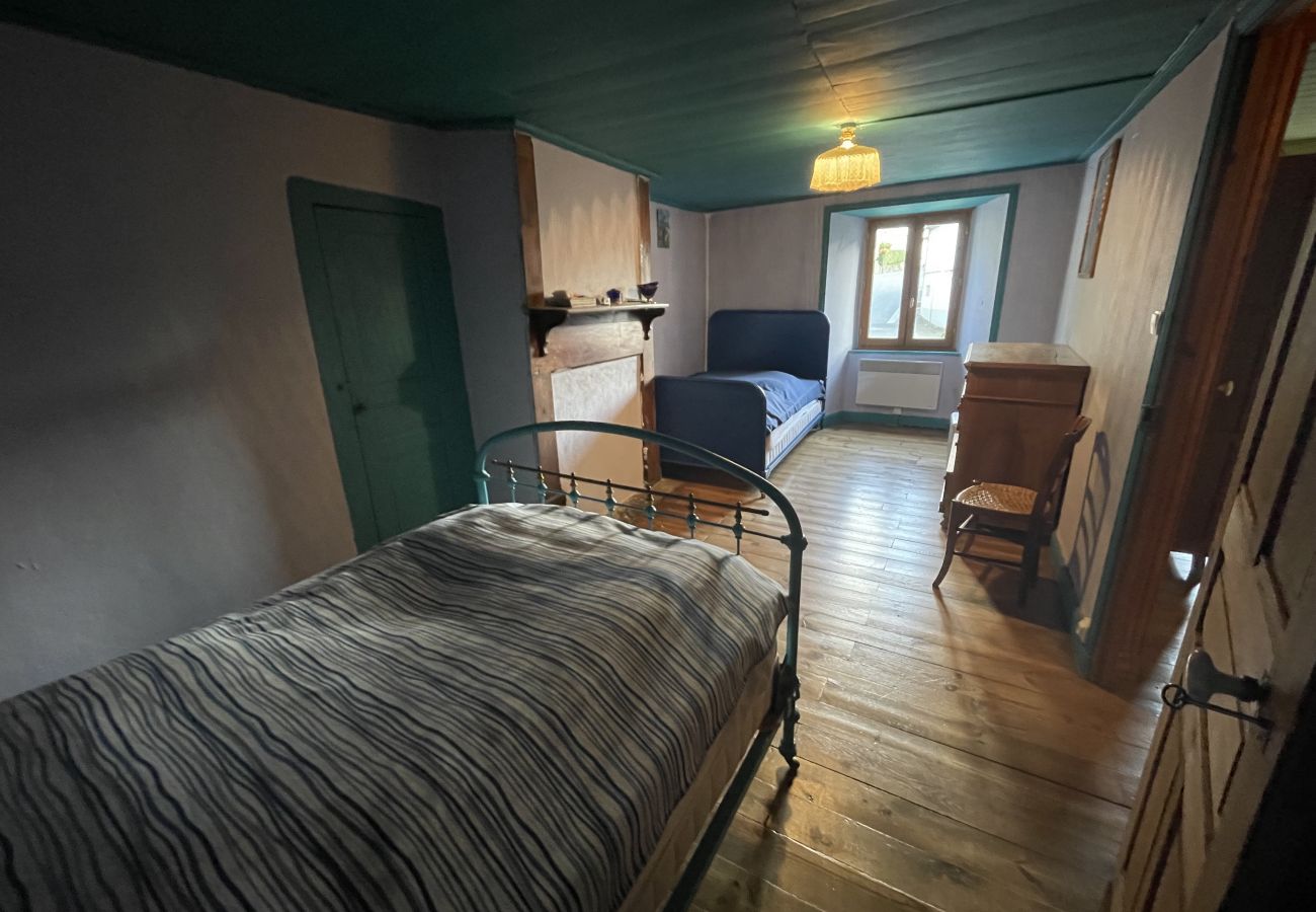 Casa en Cheylade - Maison atypique dans Cheylade