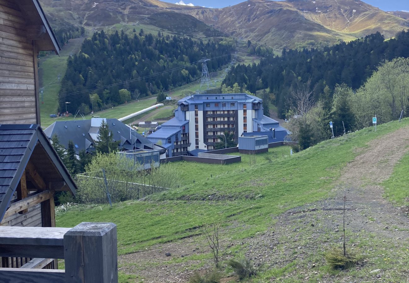 Apartamento en Le Lioran - Triplex - RDC les Ecrins