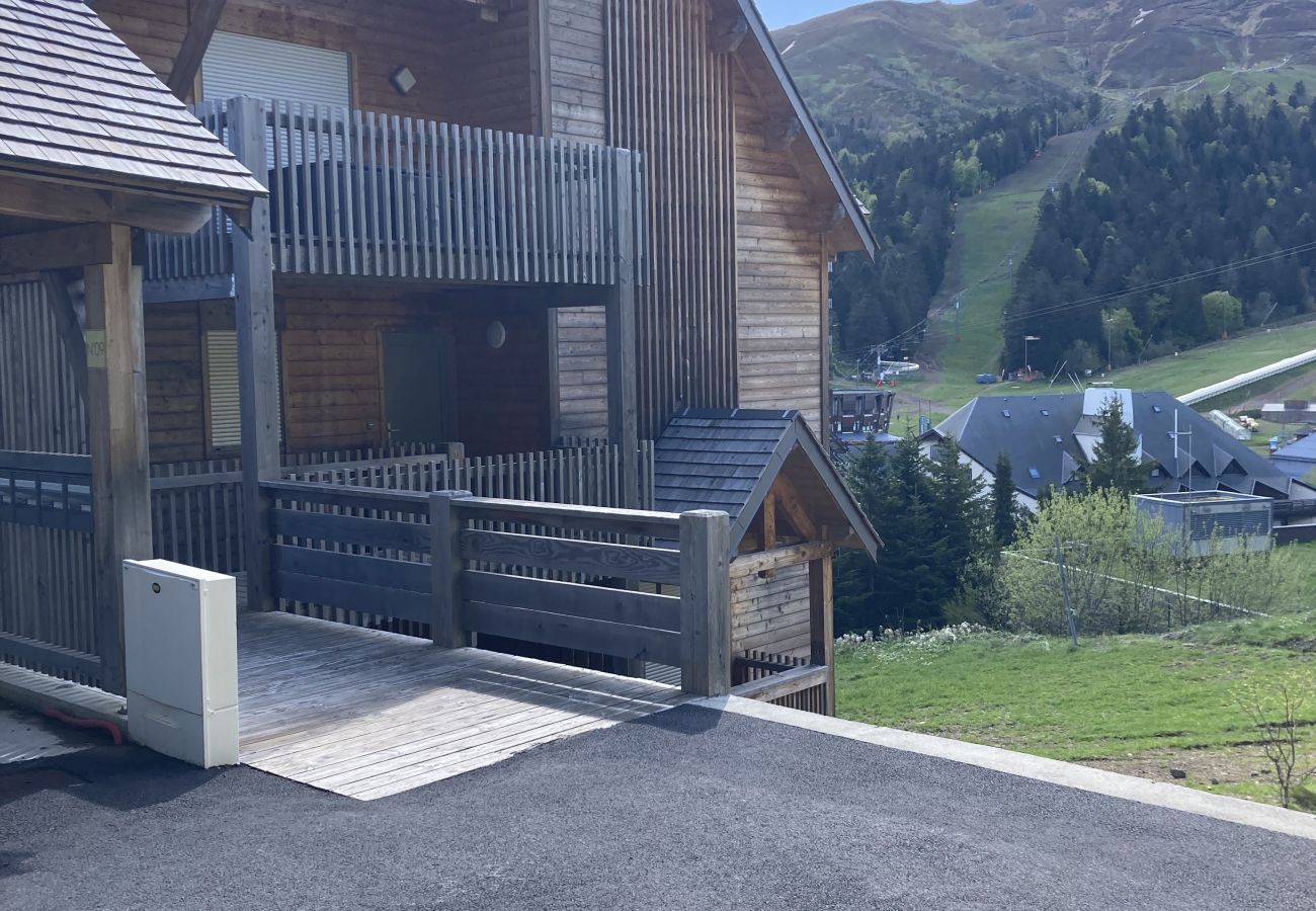 Apartamento en Le Lioran - Triplex - RDC les Ecrins