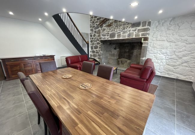 Casa en Laveissière - Maison au coeur des Volcans d'Auvergne