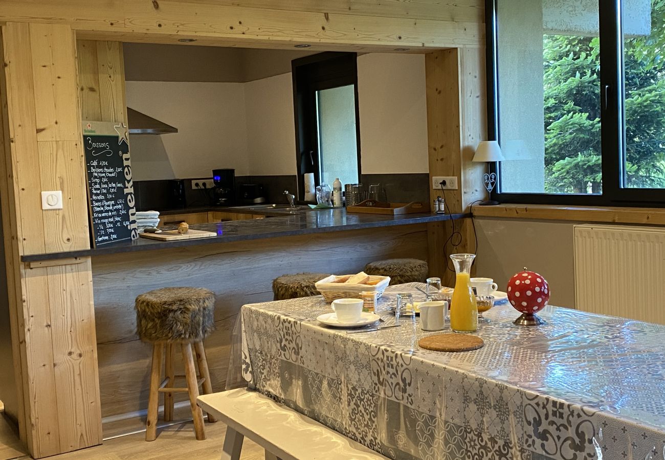 Casa rural en Albepierre-Bredons - Gîte le Plomb du Cantal