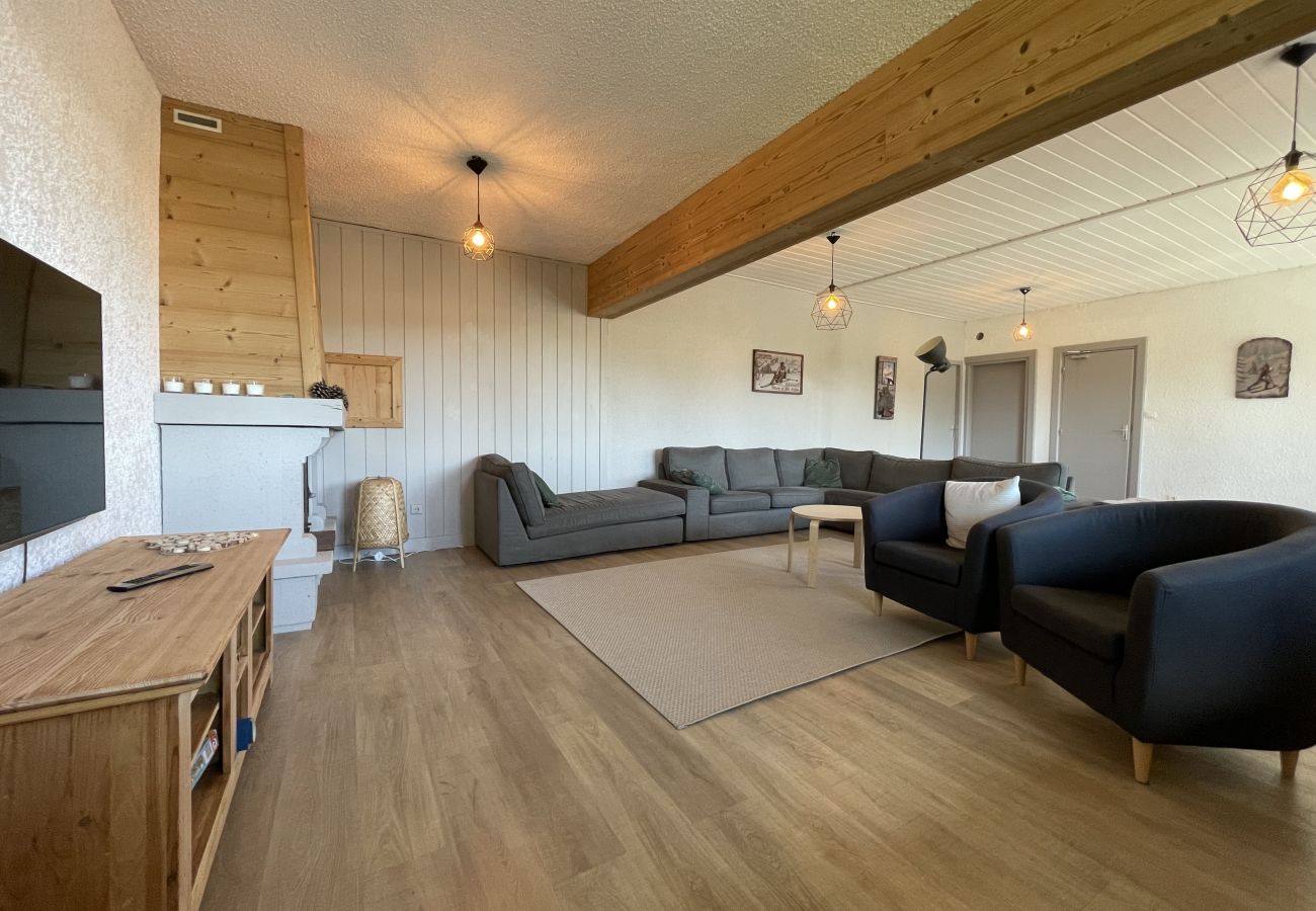 Casa rural en Albepierre-Bredons - Gîte le Plomb du Cantal
